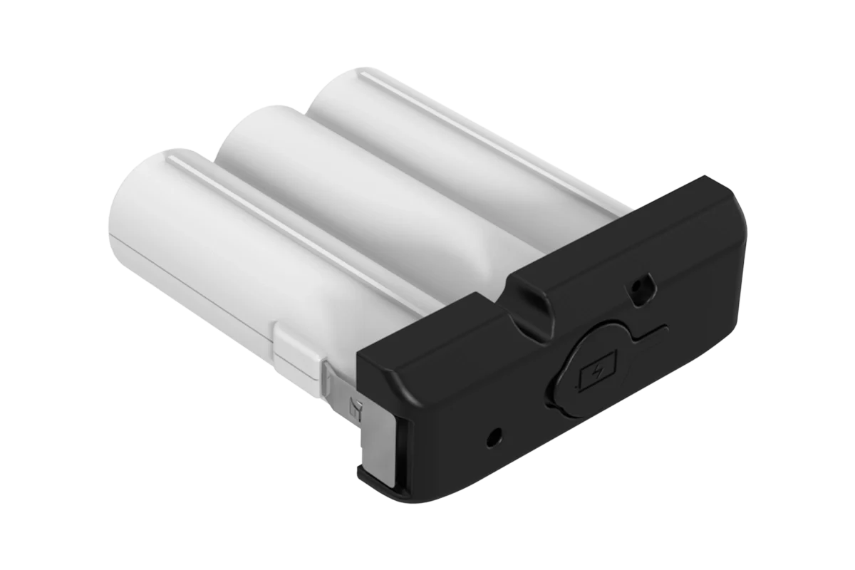 Accessory Power Pack for Lorex Battery-Operated Cameras (3-Cell, Matte) - Image 4