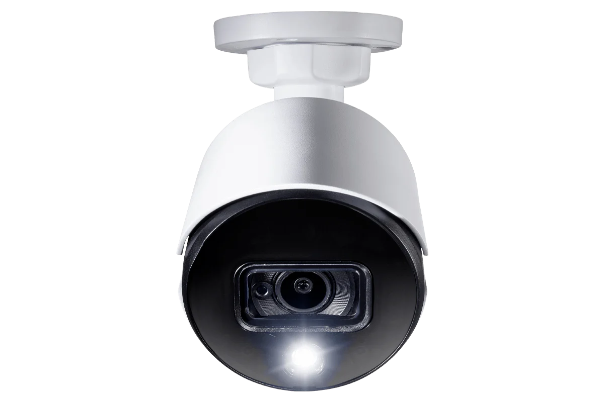 Lorex 4K Smart Deterrence CVI Wired Bullet Camera - Image 2