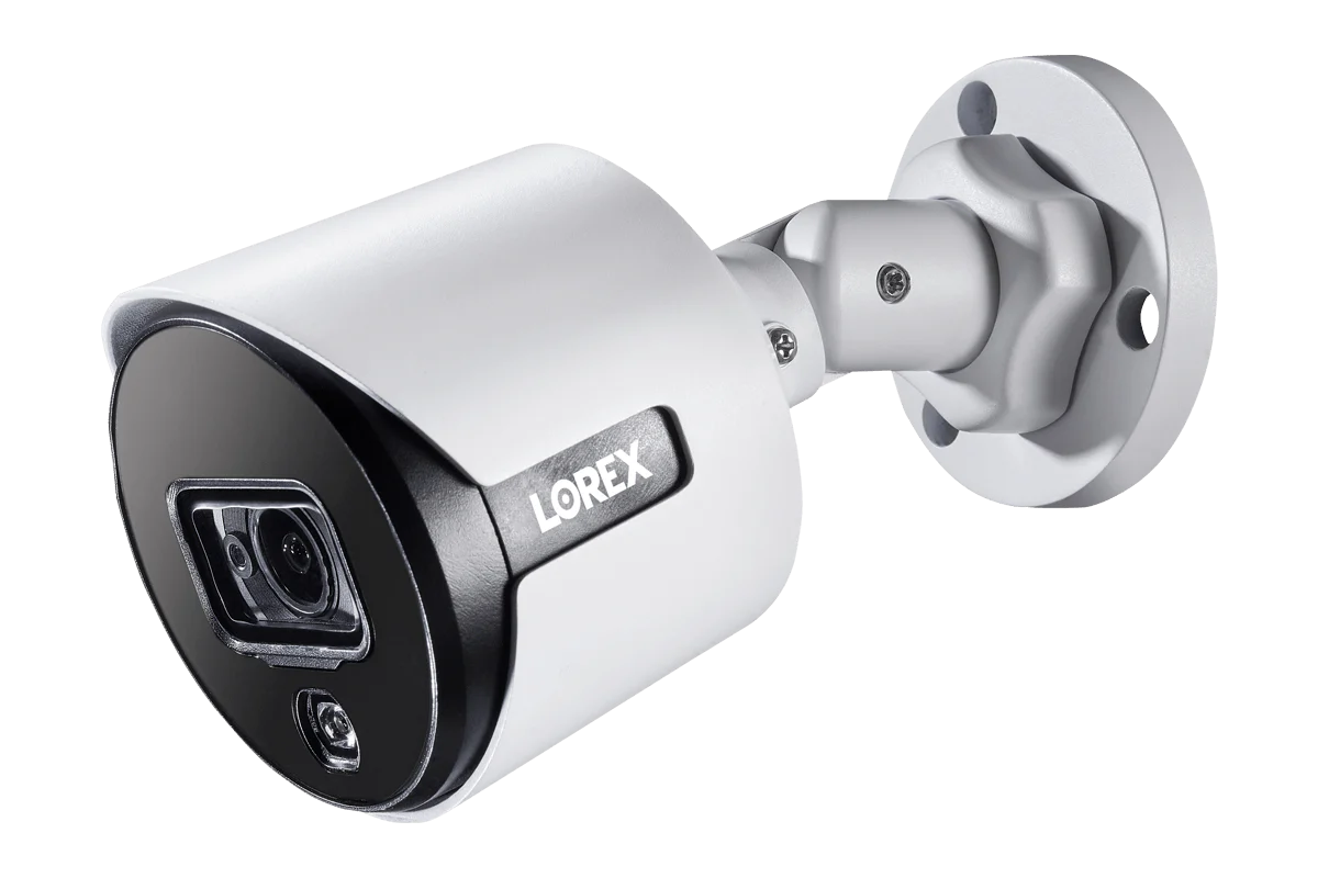 Lorex 4K Smart Deterrence CVI Wired Bullet Camera - Image 3