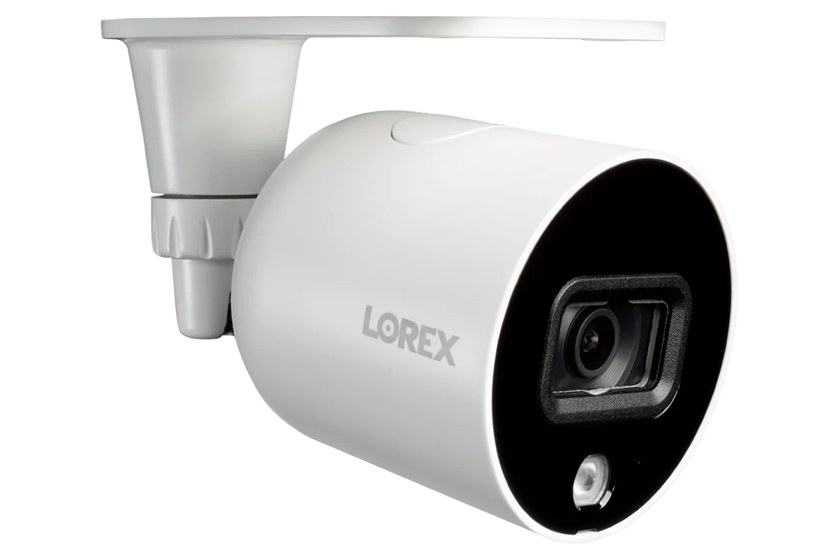 Lorex Smart Indoor/Outdoor 1080p Wi-Fi Camera With Smart Deterrence and Color Night Vision - Open Box - Image 4