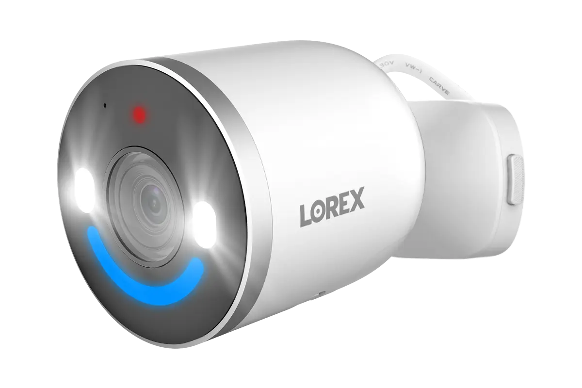 Lorex 4K Spotlight Indoor/Outdoor Wi-Fi 6 Security Camera with Smart Security Lighting - Open Box (Cloud-Enabled) - Image 2