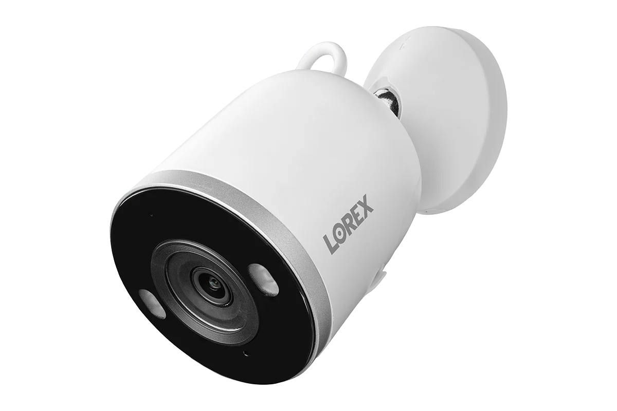 Lorex 2K Spotlight Indoor/Outdoor Wi-Fi Security Camera (32GB, 2-pack) - Image 2